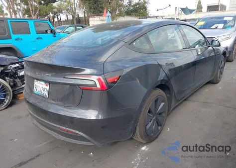 2025 Tesla Model 3 Long Range Rear-Wheel Drive/Standard из США, поврежденный, VIN 5YJ3E1EA2SF075678